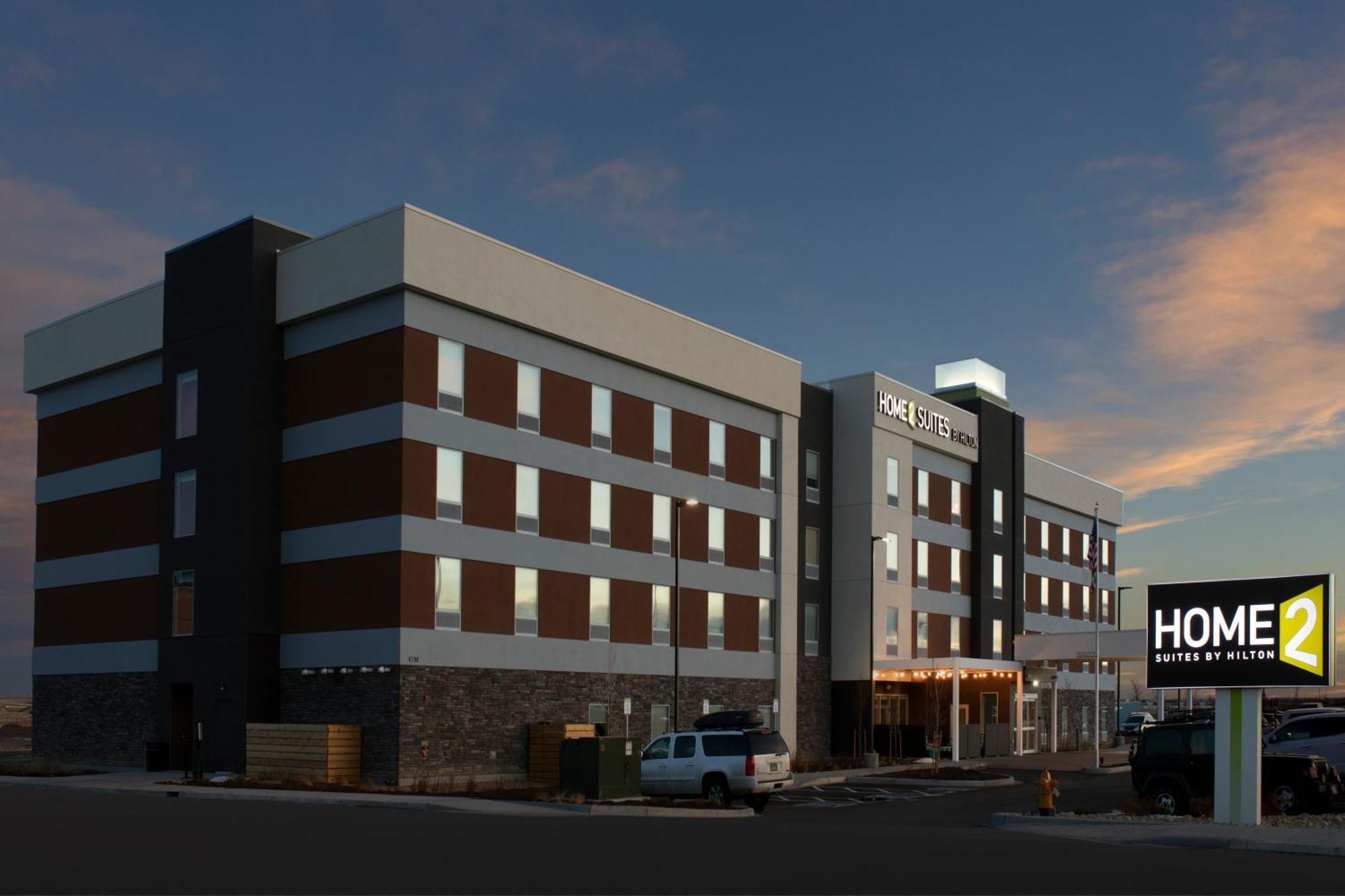Home2 Suites By Hilton Denver International Airport Exterior foto